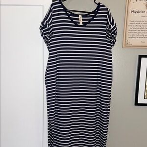 Vanilla Bay Striped Maxi Dress navy- large
